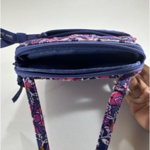 Vera Bradley Quilted Crossbody Bag - Navy/Pink  (NEW!!) - Picture 4 of 5